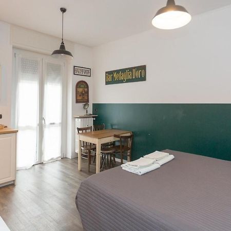 Lust Studio Naviglio Милано Екстериор снимка